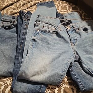 Aeropostale Women's Light and Dark Blue Skinny Jeans